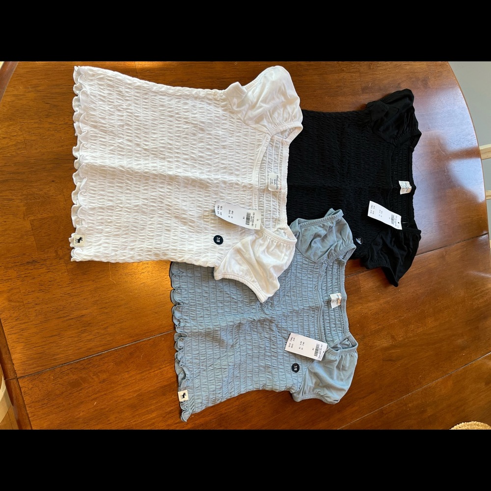 Abercrombie Kids smocked t shirts